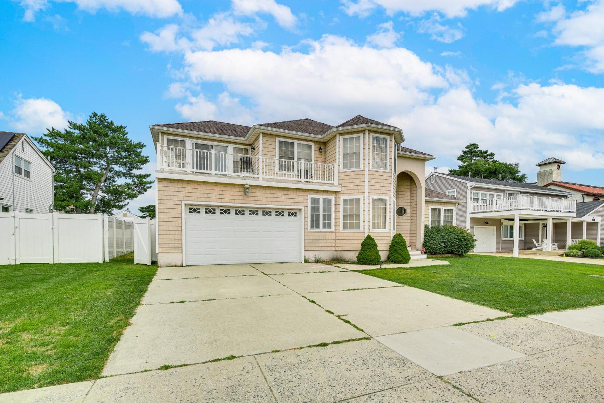 Spacious Brigantine Home About 1 Block To Beach! エクステリア 写真